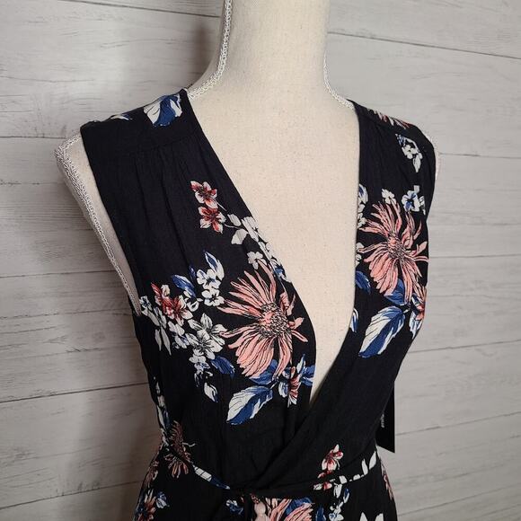 Lulu's Midnight Flower Black Floral Print Wrap Dress Size XS - Picture 5 of 12
